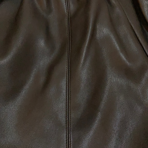 leather short  size S-M - Picture 5 of 10